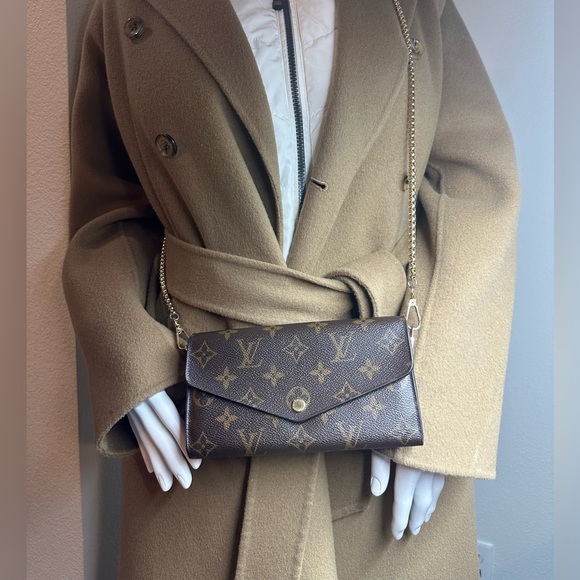 Authentic LOUIS VUITTON Monogram Sarah Wallet to Crossbody Shoulder Bag - Picture 1 of 12